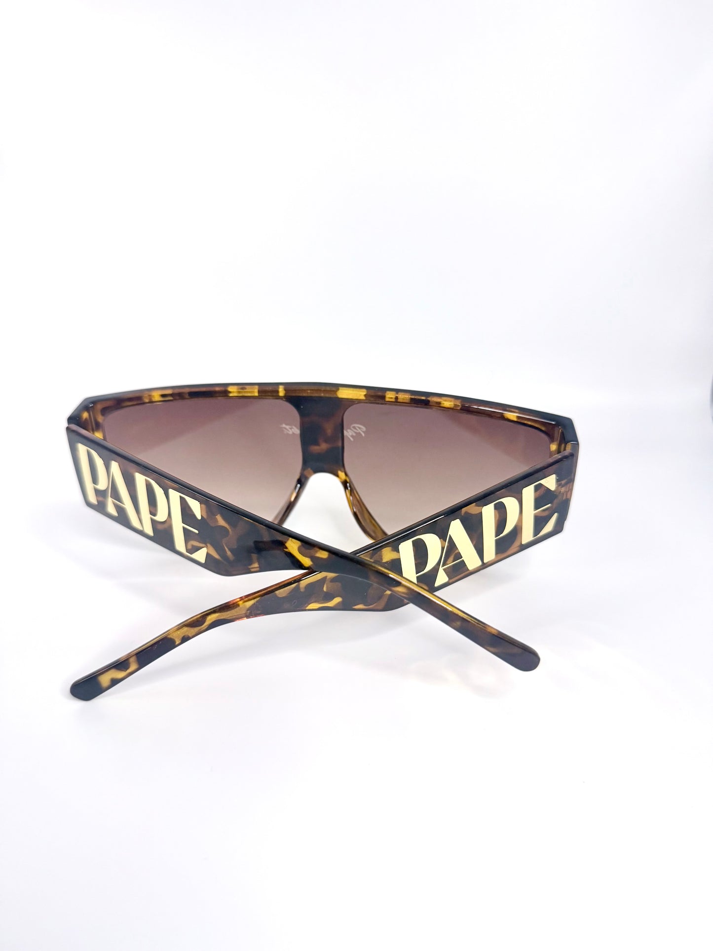 Sade Luxe