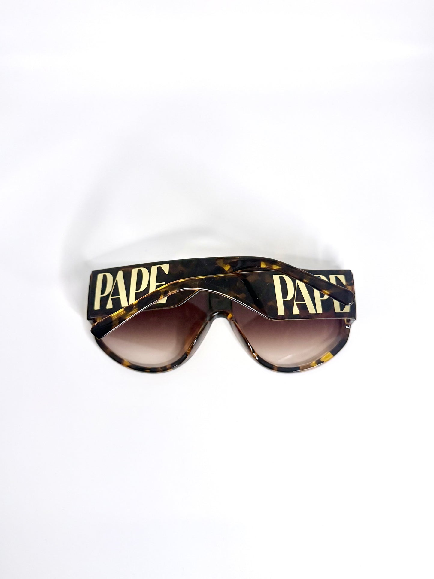 Sade Luxe