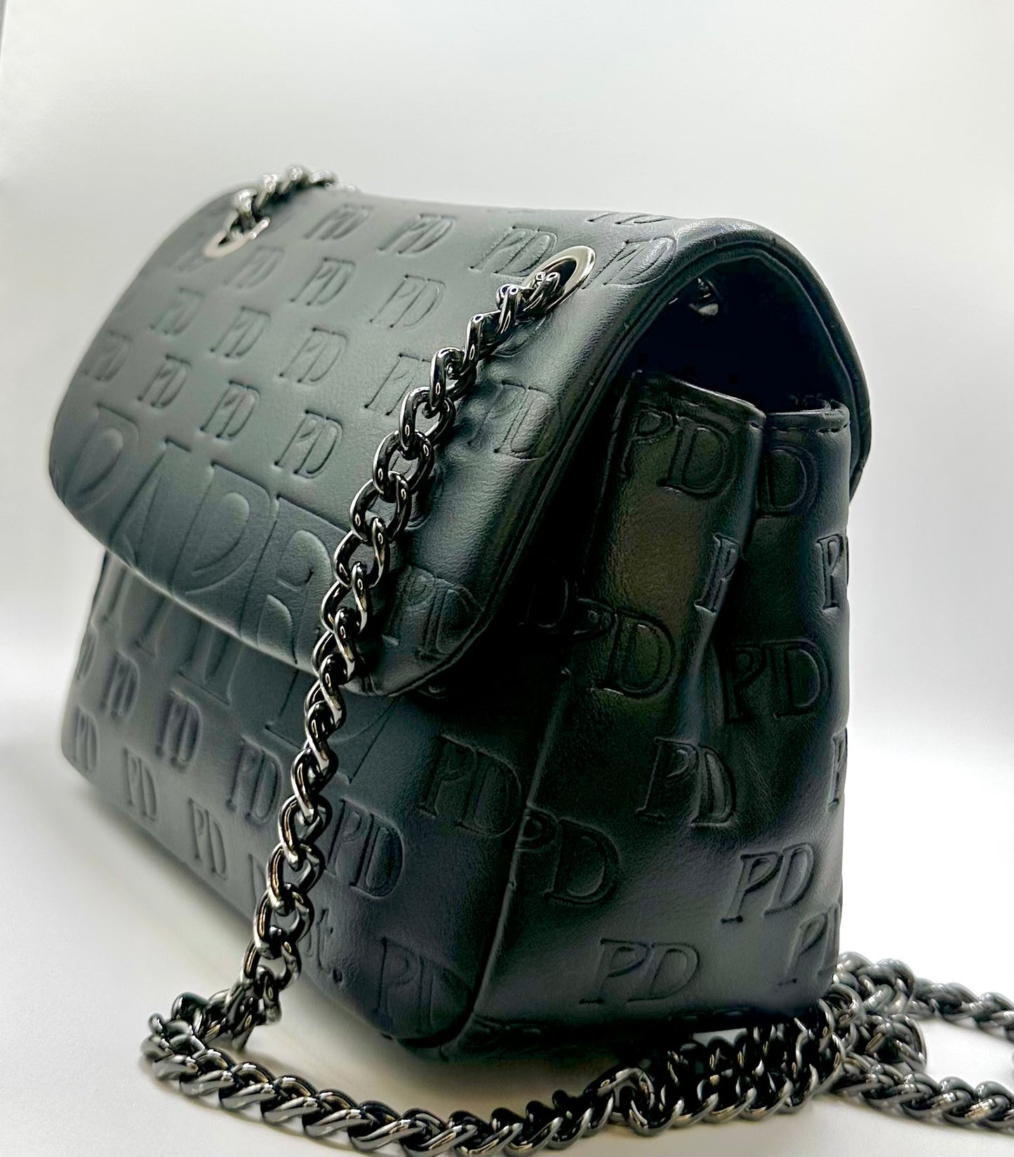 MINI MONOGRAM BLACK “Black Frost”